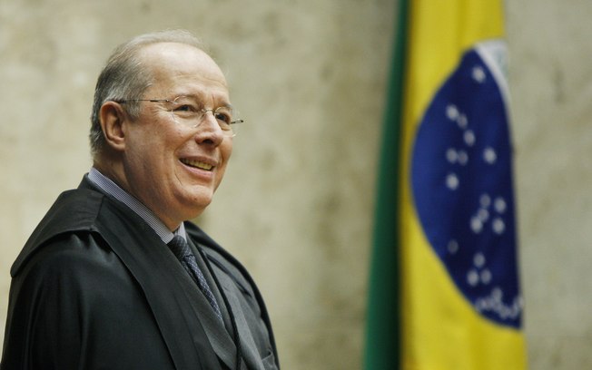 Governador dá posse a 442 novos agentes fiscais de renda