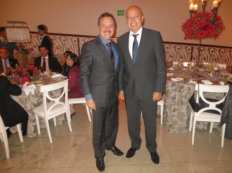 Presidente da APAFISP participa de solenidade de posse da nova Diretoria da ANFIP