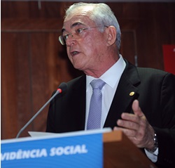 4,7 milhões de segurados do INSS devem se recadastrar