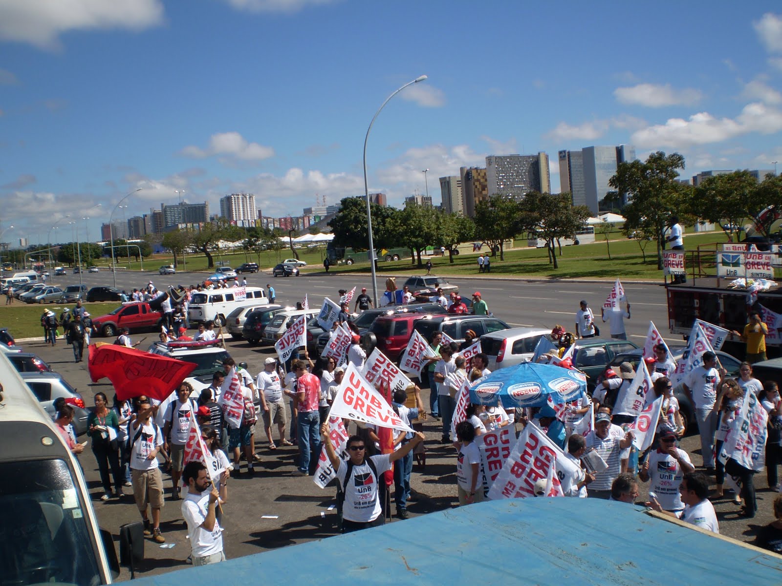Direito Tributário. Protesto de CDA