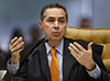 PEC 555/2006: Matéria entra em pauta, mas quórum impede votação