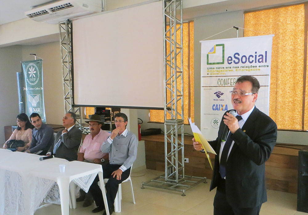 APAFISP participa de palestra sobre E-Social em Lins, interior de São Paulo