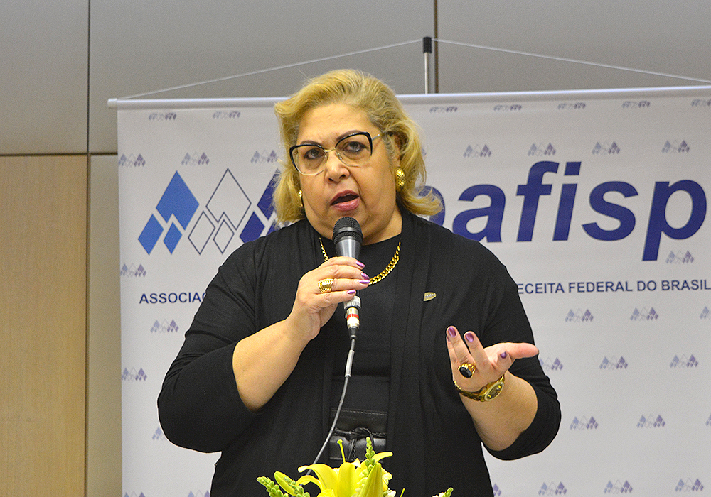 ELEIÇÕES APAFISP 2016 – Sandra Tereza permanece na presidência da entidade