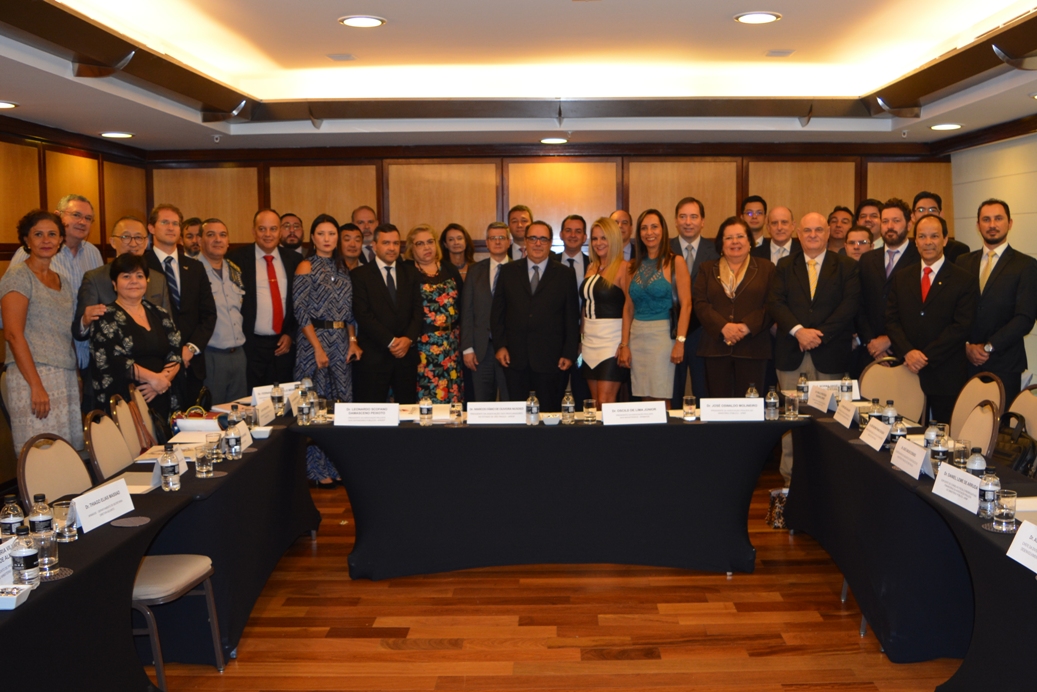 Servidores de carreiras de Estado criam Fórum contra reforma da Previdência em São Paulo