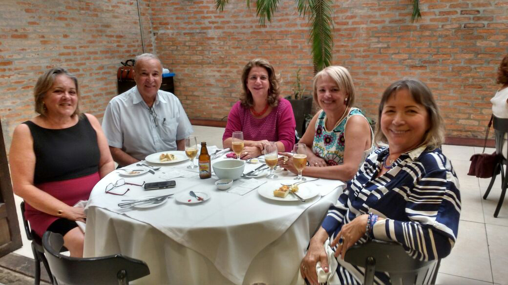 APAFISP realiza almoço mensal no restaurante Lilló