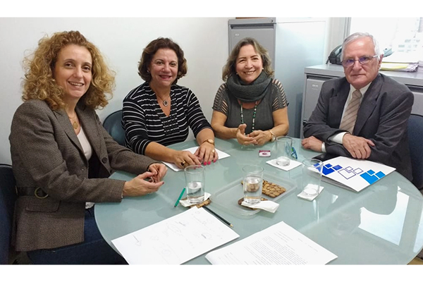 APAFISP participa de reunião no escritório Lauris Advogados Associados