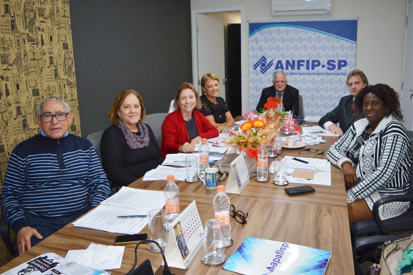Diretoria da ANFIP-SP realiza reunião de setembro