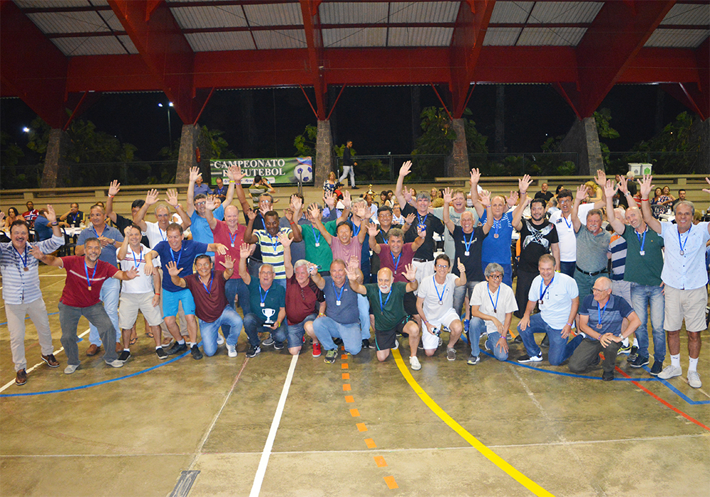 ANFIP-SP homenageia jogadores desde a primeira edição do campeonato de futebol, em 1988
