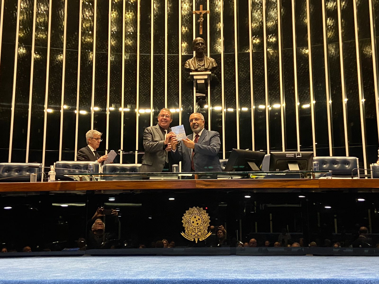 Anfip lança publicação e comemora centenário da Previdência em sessão solene do Senado