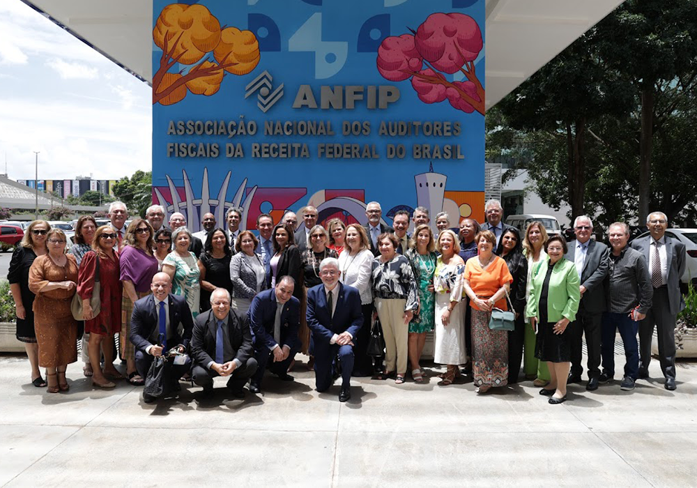 Anfip Nacional: eleitos para CE, CF e Fundação tomam posse em Brasília